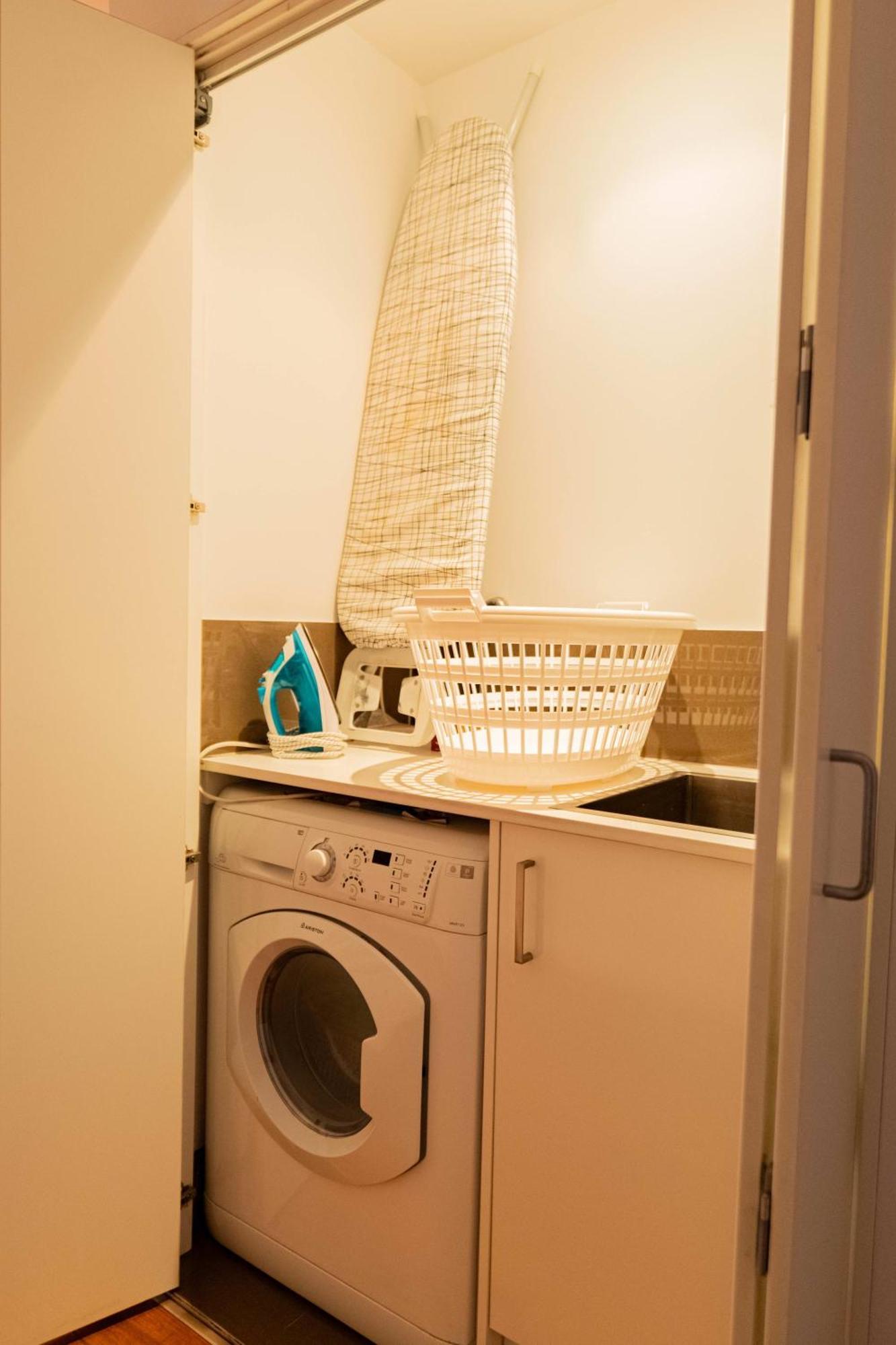 Large Executive 3 Bedroom Yarralumla 외부 사진